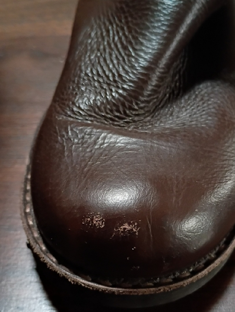 Boys UGG Brown Fall/Winter Treaded Boot Soles - Picture 3 of 7